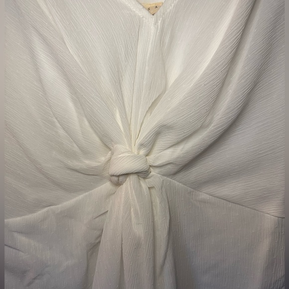Promesa white maxi, size Medium - Picture 3 of 6
